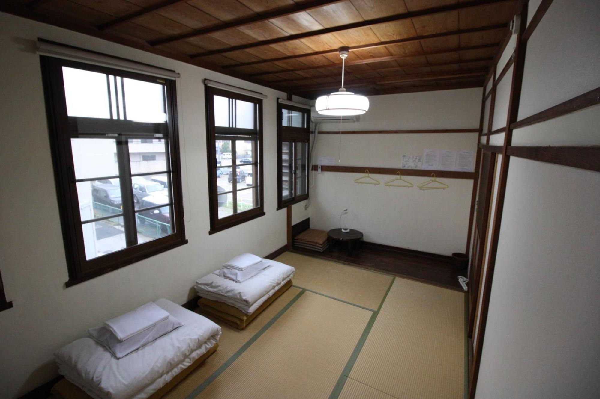 Guesthouse Tomaru Такаяма Екстериор снимка