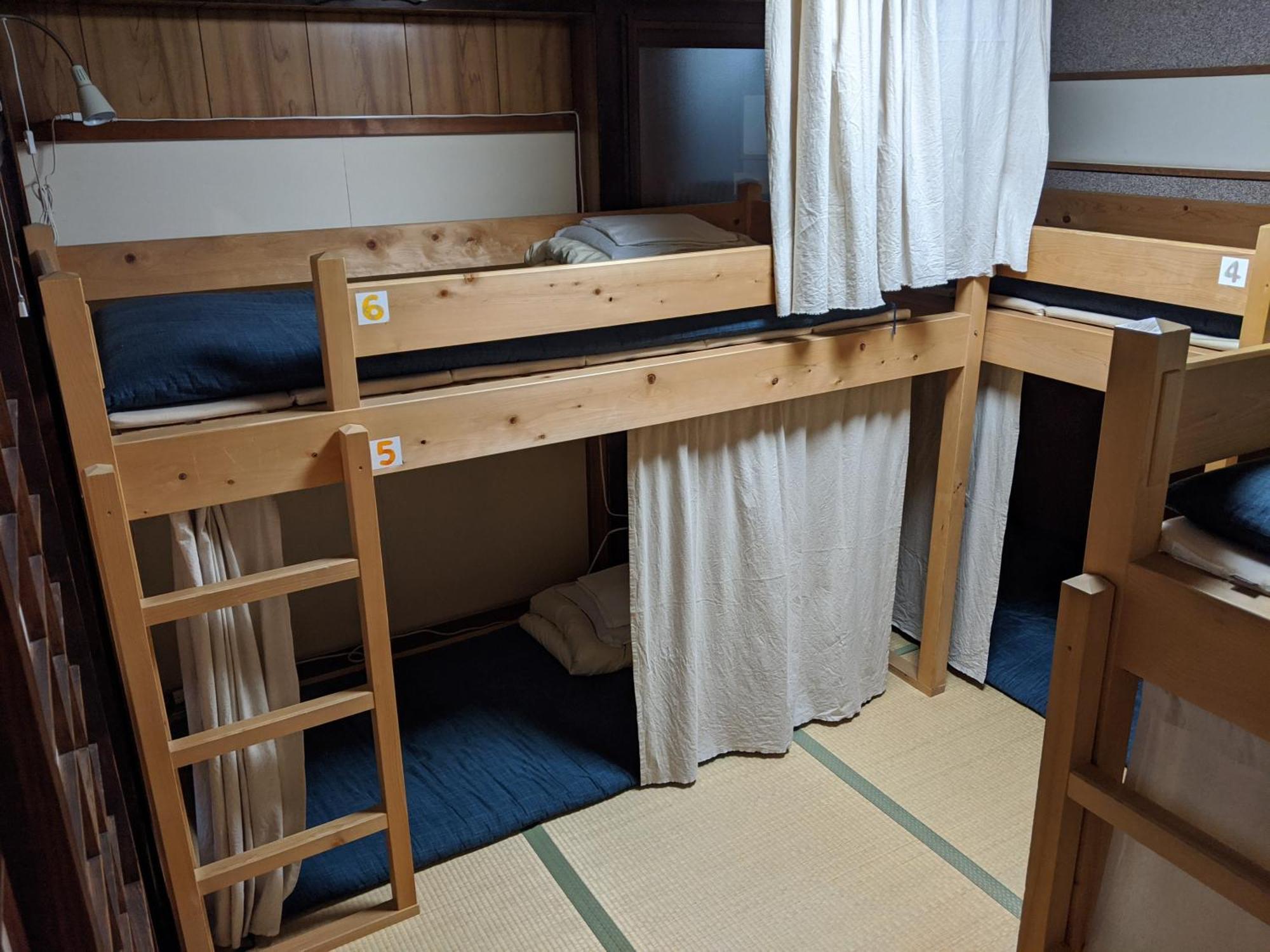 Guesthouse Tomaru Такаяма Екстериор снимка